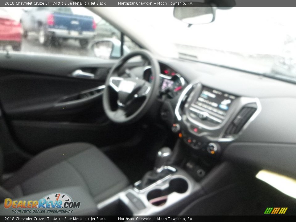 2018 Chevrolet Cruze LT Arctic Blue Metallic / Jet Black Photo #11