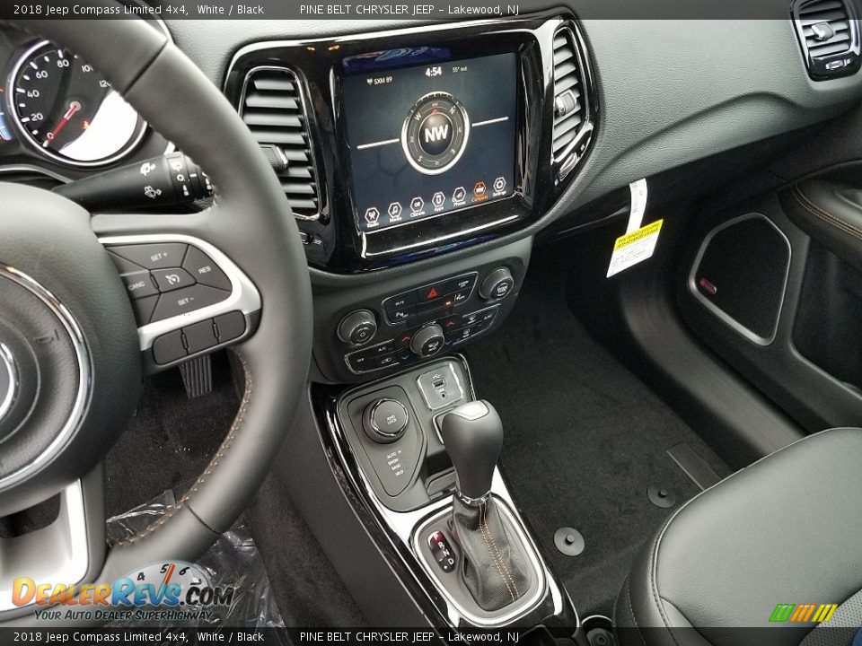 2018 Jeep Compass Limited 4x4 White / Black Photo #10