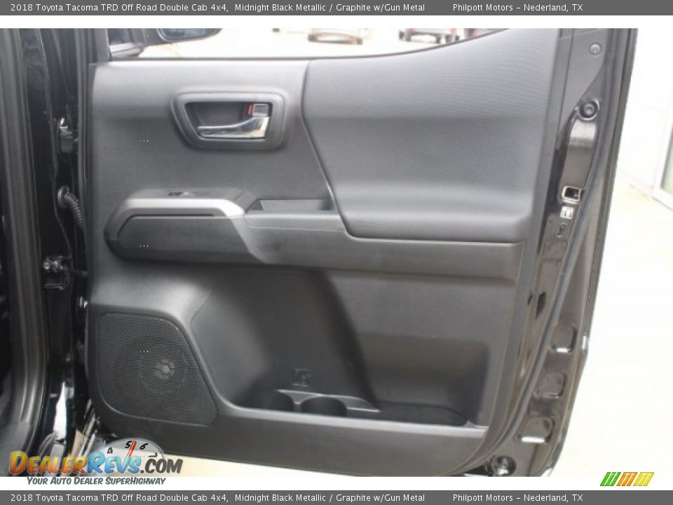 2018 Toyota Tacoma TRD Off Road Double Cab 4x4 Midnight Black Metallic / Graphite w/Gun Metal Photo #28