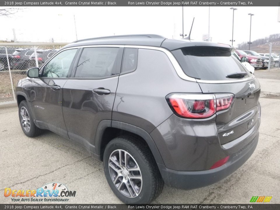 2018 Jeep Compass Latitude 4x4 Granite Crystal Metallic / Black Photo #3