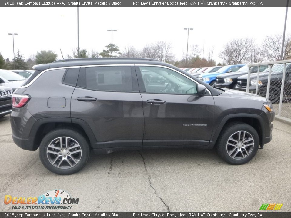 2018 Jeep Compass Latitude 4x4 Granite Crystal Metallic / Black Photo #6