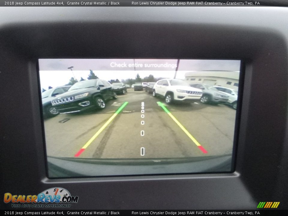 2018 Jeep Compass Latitude 4x4 Granite Crystal Metallic / Black Photo #17
