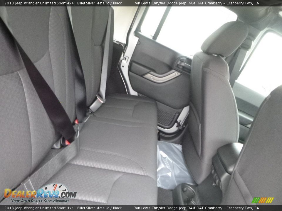 2018 Jeep Wrangler Unlimited Sport 4x4 Billet Silver Metallic / Black Photo #7