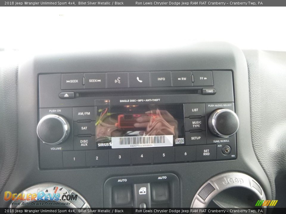 2018 Jeep Wrangler Unlimited Sport 4x4 Billet Silver Metallic / Black Photo #18