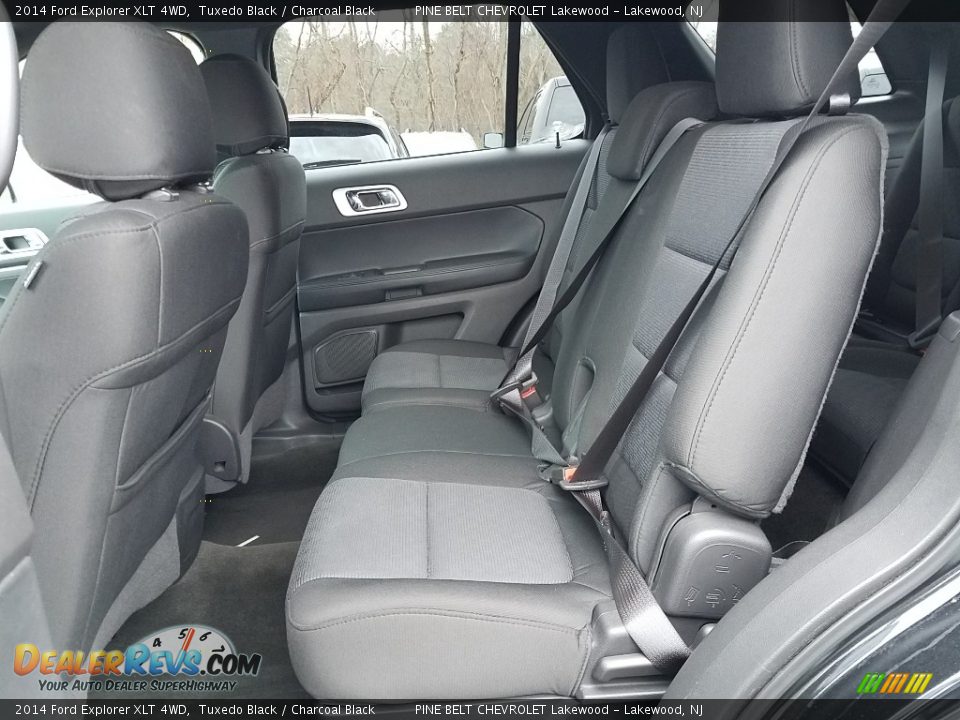 2014 Ford Explorer XLT 4WD Tuxedo Black / Charcoal Black Photo #3