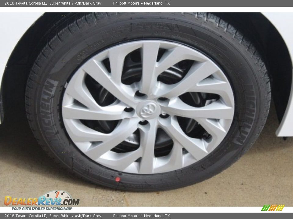 2018 Toyota Corolla LE Super White / Ash/Dark Gray Photo #10