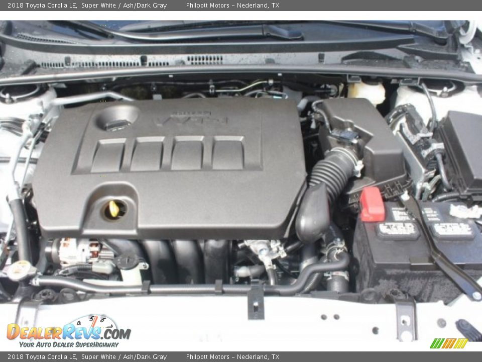 2018 Toyota Corolla LE Super White / Ash/Dark Gray Photo #32