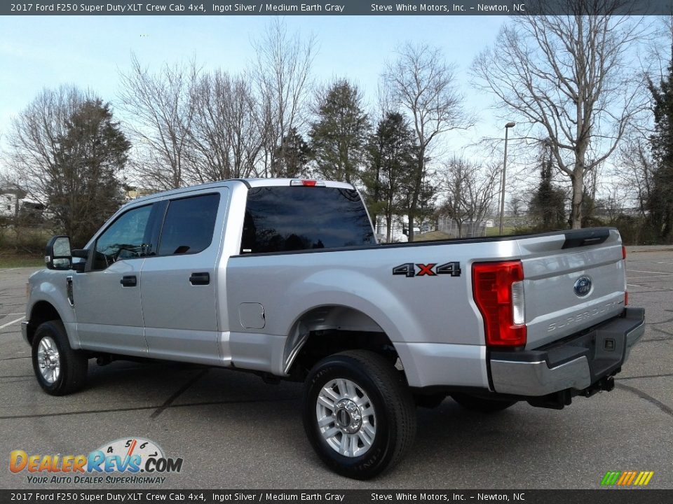 2017 Ford F250 Super Duty XLT Crew Cab 4x4 Ingot Silver / Medium Earth Gray Photo #9