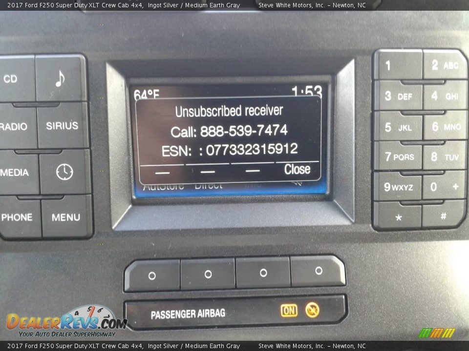 2017 Ford F250 Super Duty XLT Crew Cab 4x4 Ingot Silver / Medium Earth Gray Photo #20