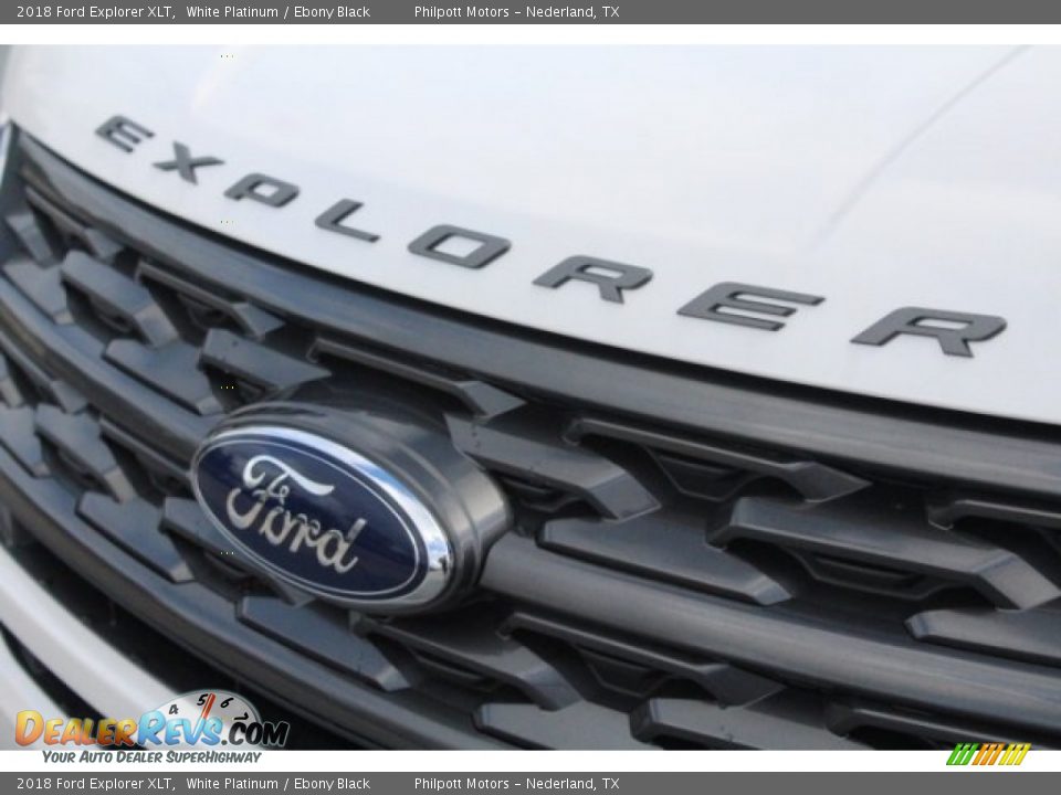 2018 Ford Explorer XLT White Platinum / Ebony Black Photo #4