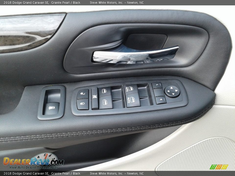 2018 Dodge Grand Caravan SE Granite Pearl / Black Photo #9