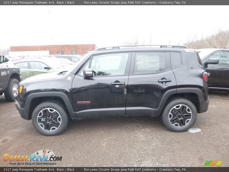 2017 Jeep Renegade Trailhawk 4x4 Black / Black Photo #2