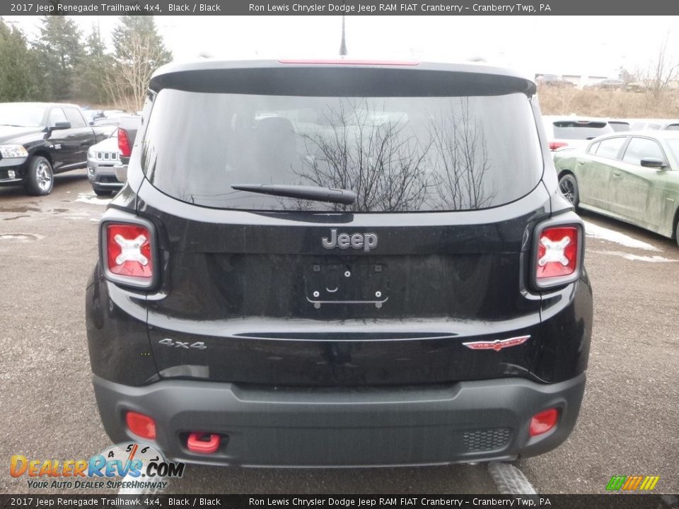 2017 Jeep Renegade Trailhawk 4x4 Black / Black Photo #4