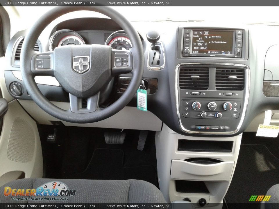 2018 Dodge Grand Caravan SE Granite Pearl / Black Photo #29