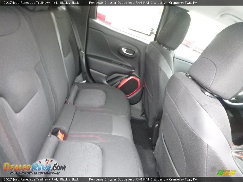 2017 Jeep Renegade Trailhawk 4x4 Black / Black Photo #10