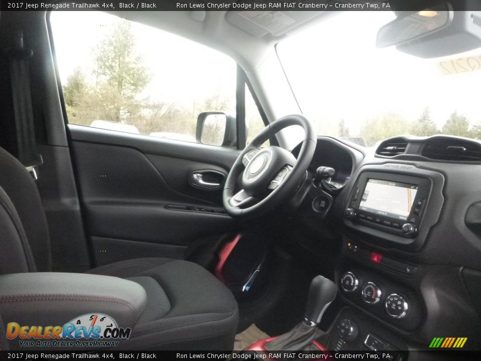 2017 Jeep Renegade Trailhawk 4x4 Black / Black Photo #12