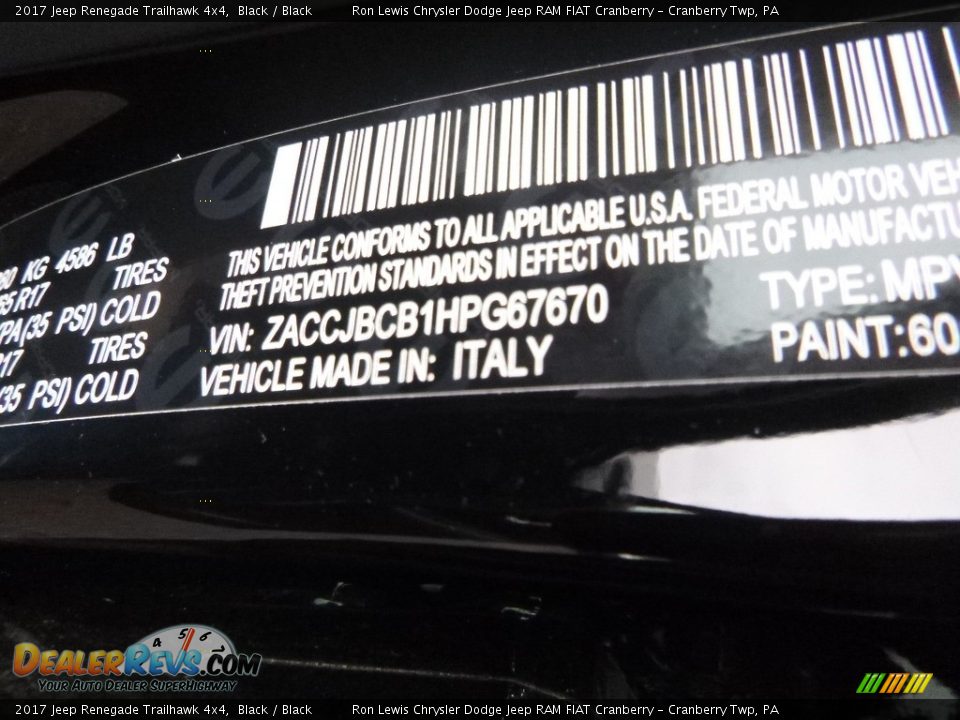 2017 Jeep Renegade Trailhawk 4x4 Black / Black Photo #15