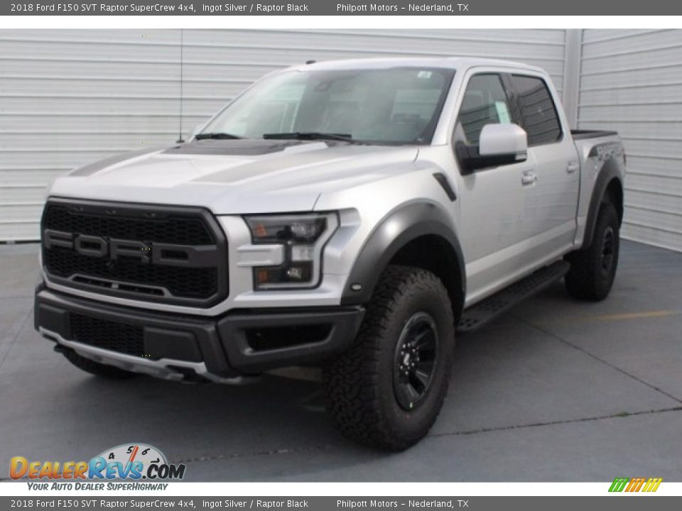 Front 3/4 View of 2018 Ford F150 SVT Raptor SuperCrew 4x4 Photo #3
