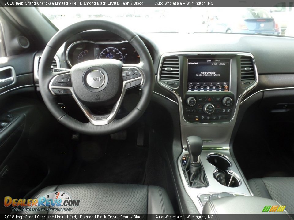 2018 Jeep Grand Cherokee Limited 4x4 Diamond Black Crystal Pearl / Black Photo #15