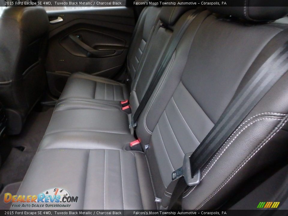 2015 Ford Escape SE 4WD Tuxedo Black Metallic / Charcoal Black Photo #16
