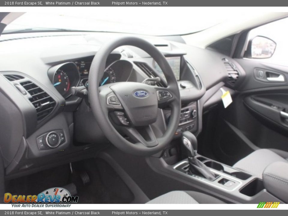 2018 Ford Escape SE White Platinum / Charcoal Black Photo #12