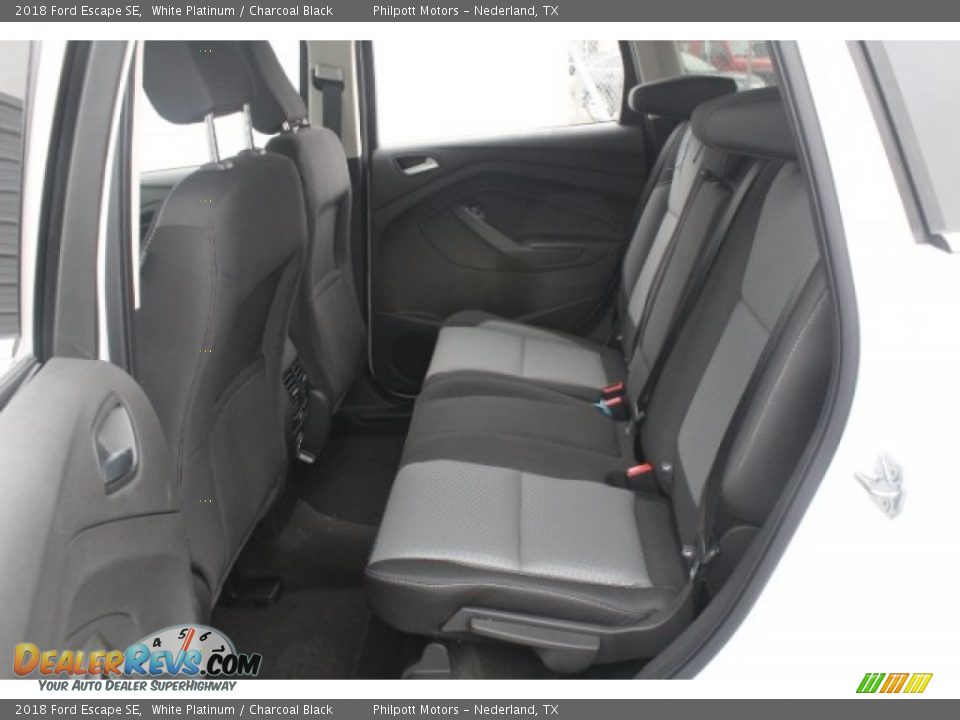 2018 Ford Escape SE White Platinum / Charcoal Black Photo #23