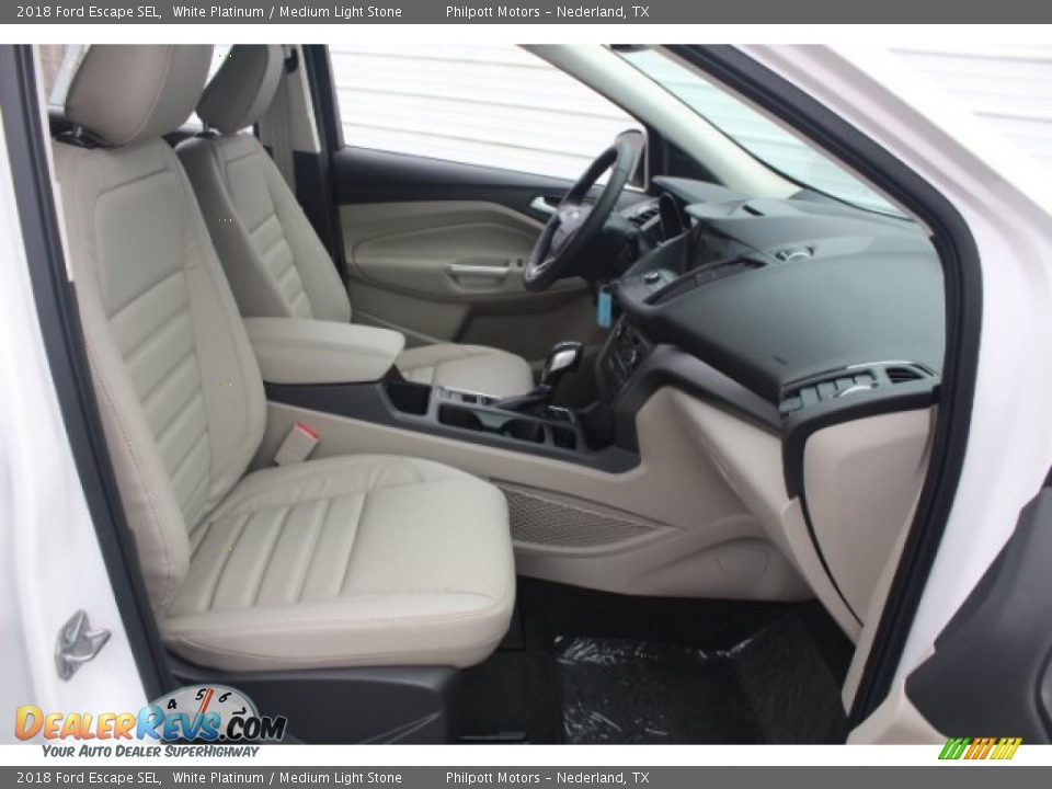 2018 Ford Escape SEL White Platinum / Medium Light Stone Photo #31