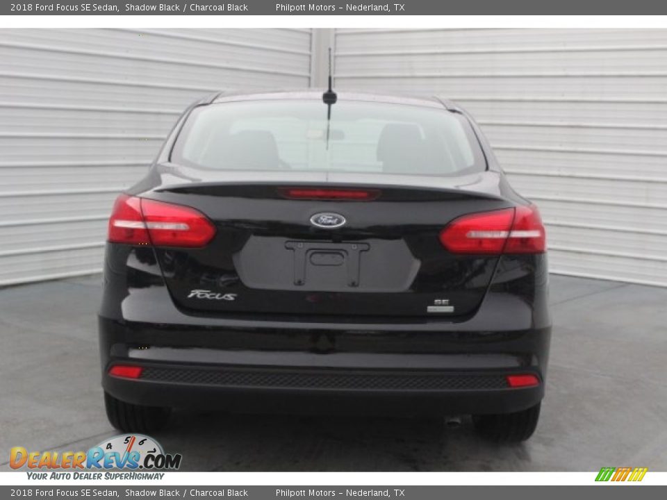 2018 Ford Focus SE Sedan Shadow Black / Charcoal Black Photo #7