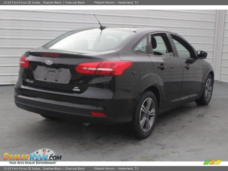 2018 Ford Focus SE Sedan Shadow Black / Charcoal Black Photo #8