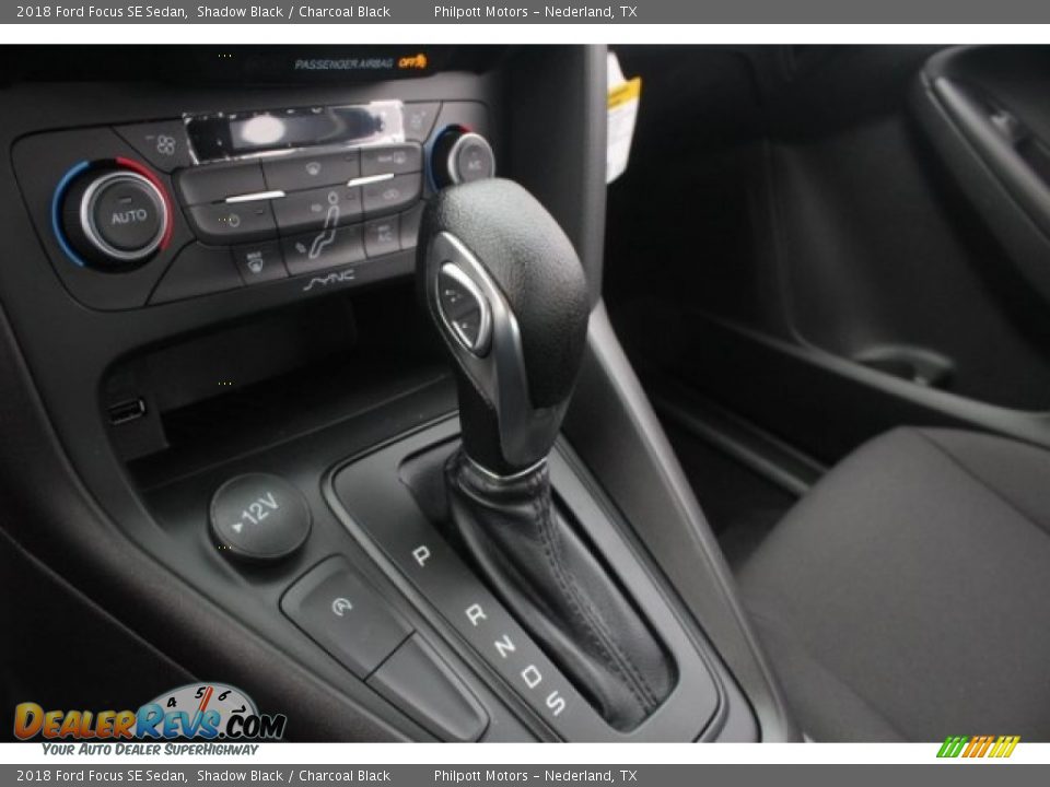 2018 Ford Focus SE Sedan Shadow Black / Charcoal Black Photo #14