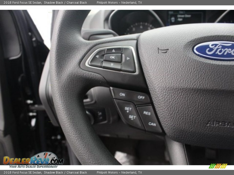 2018 Ford Focus SE Sedan Shadow Black / Charcoal Black Photo #18