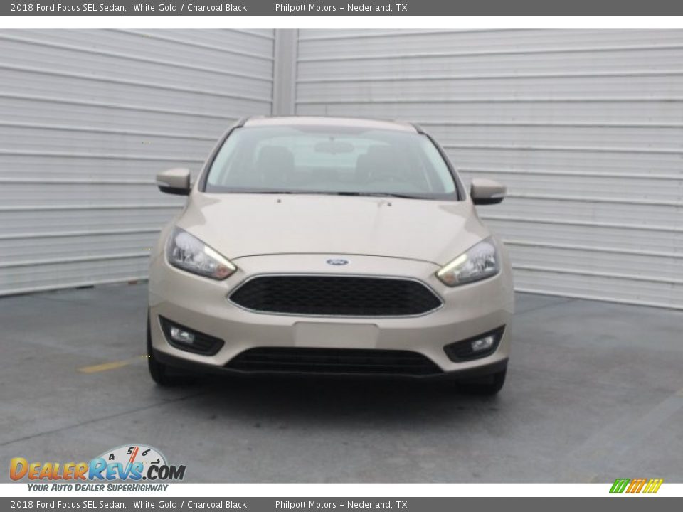 2018 Ford Focus SEL Sedan White Gold / Charcoal Black Photo #2