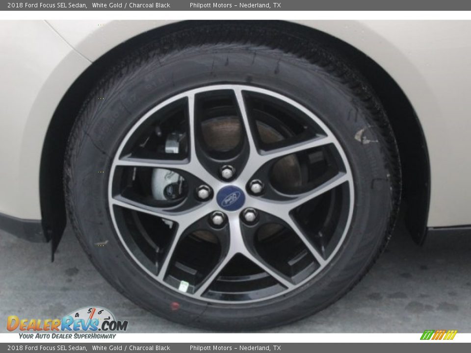 2018 Ford Focus SEL Sedan White Gold / Charcoal Black Photo #4