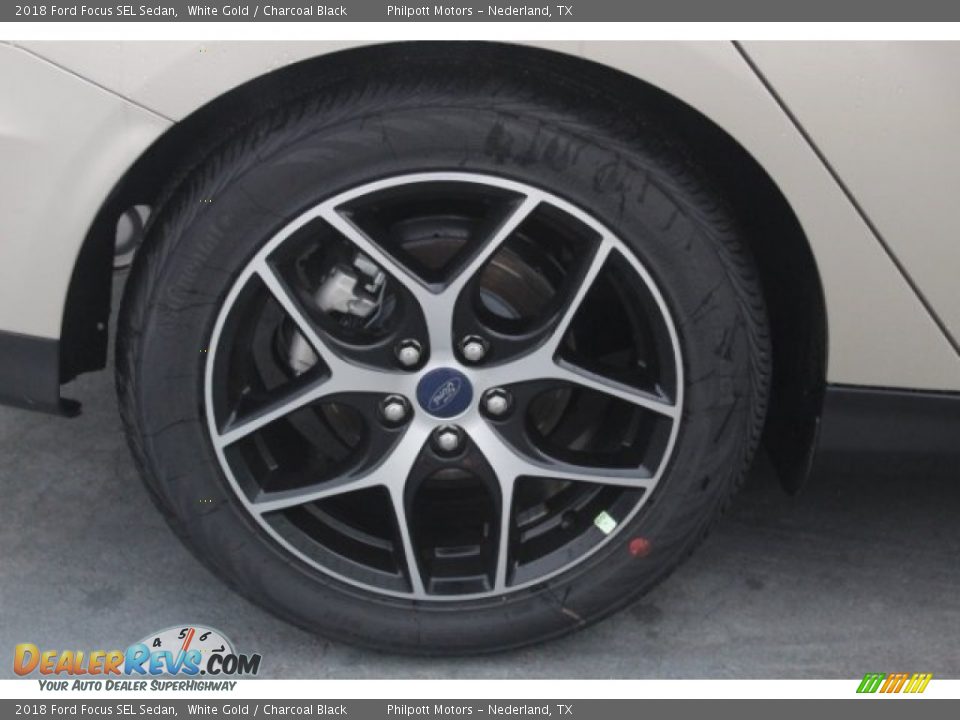 2018 Ford Focus SEL Sedan White Gold / Charcoal Black Photo #9