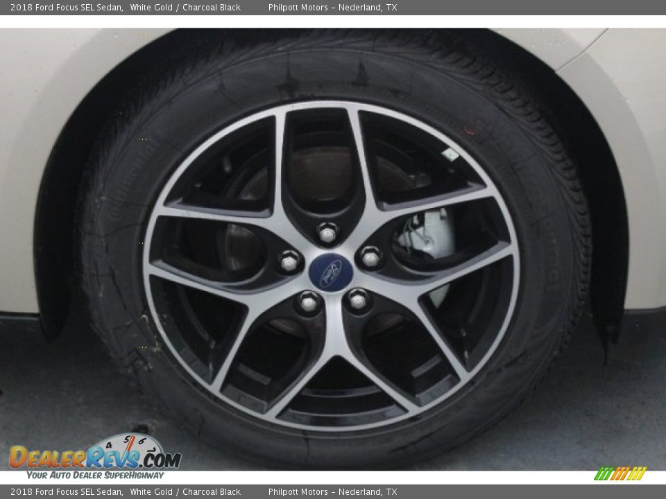 2018 Ford Focus SEL Sedan White Gold / Charcoal Black Photo #10