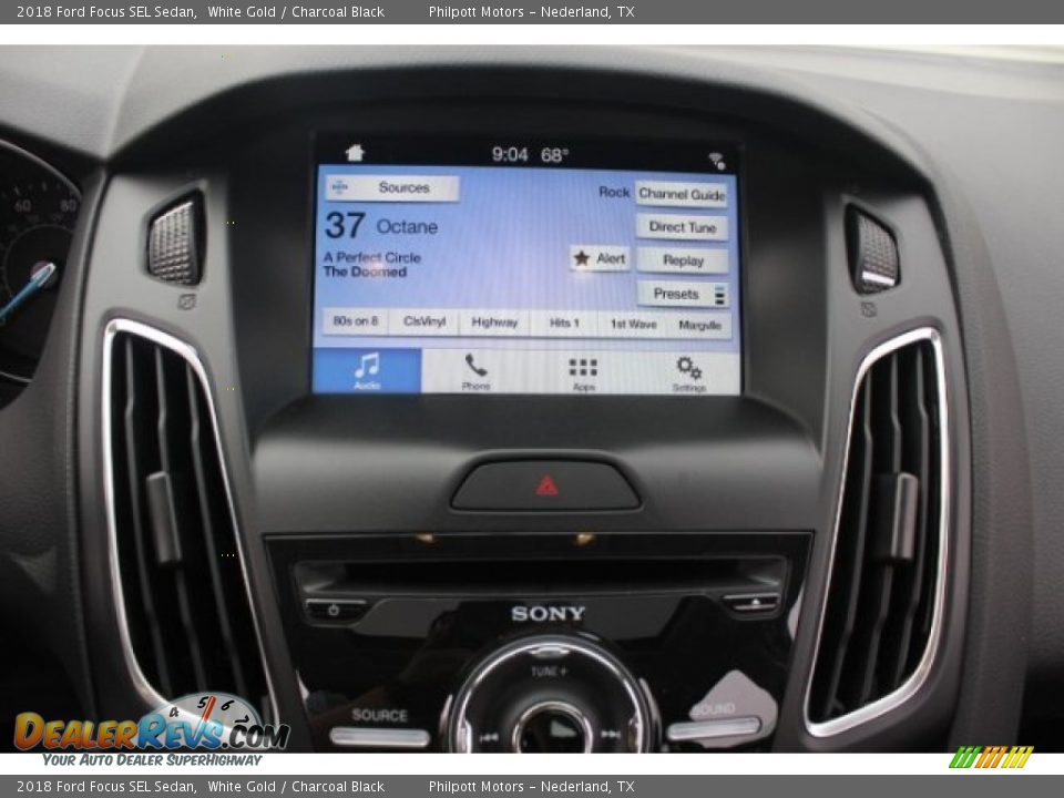 2018 Ford Focus SEL Sedan White Gold / Charcoal Black Photo #16