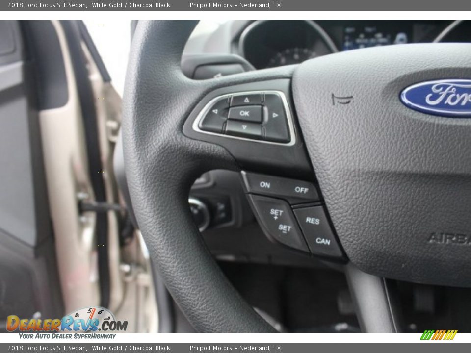 2018 Ford Focus SEL Sedan White Gold / Charcoal Black Photo #17