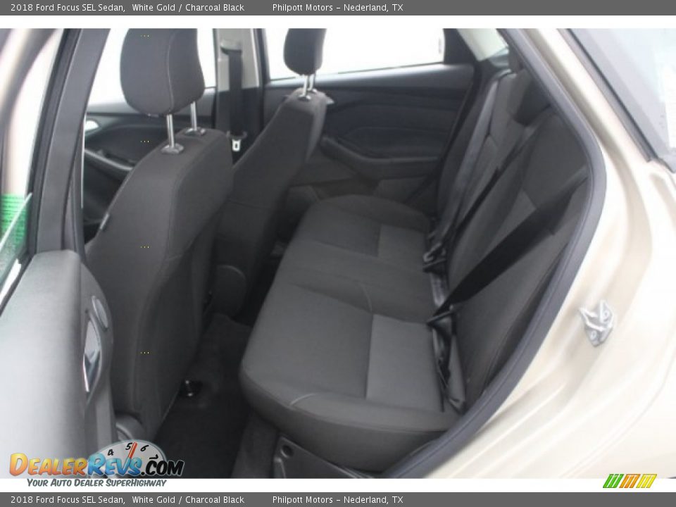 2018 Ford Focus SEL Sedan White Gold / Charcoal Black Photo #22