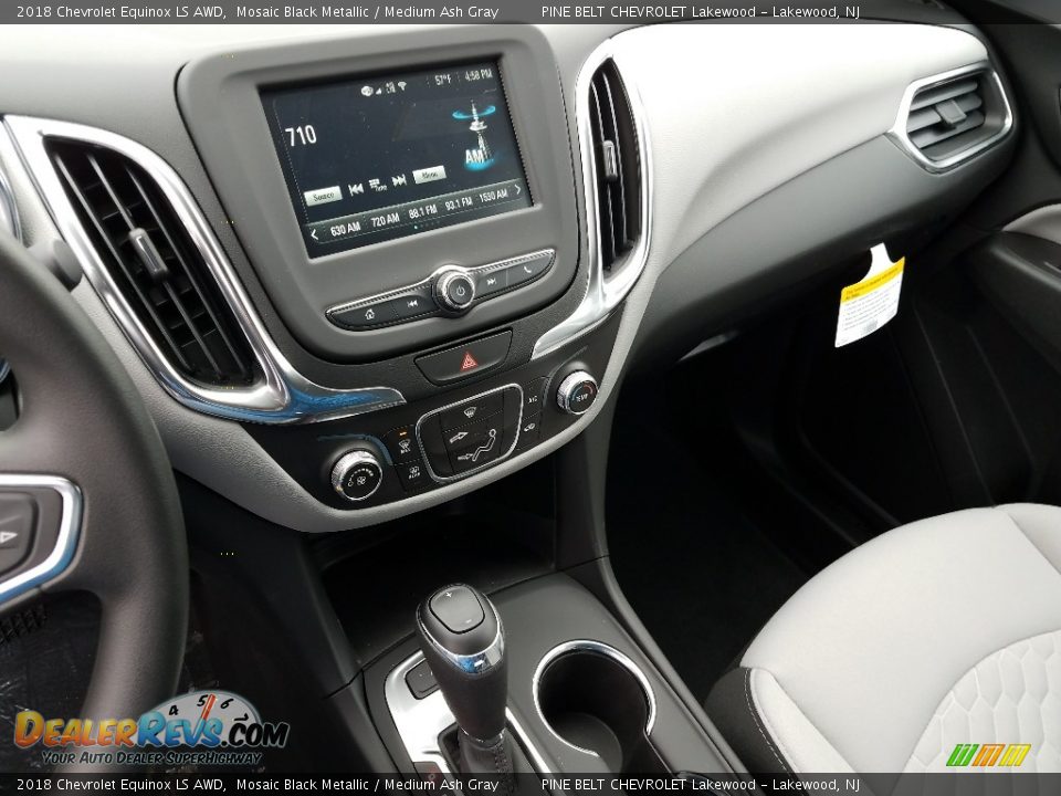 2018 Chevrolet Equinox LS AWD Mosaic Black Metallic / Medium Ash Gray Photo #10