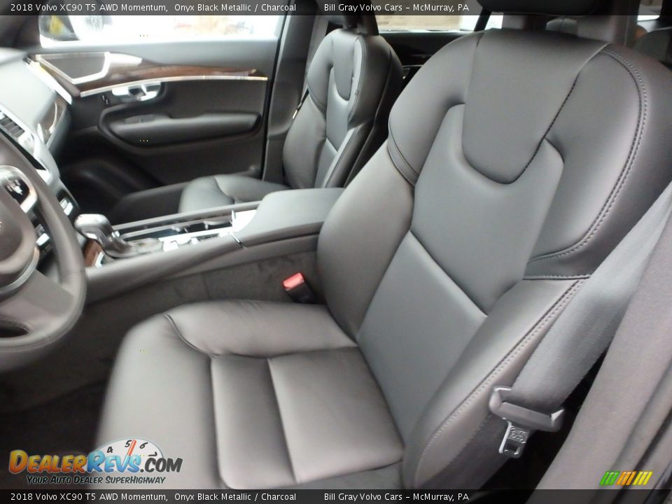 2018 Volvo XC90 T5 AWD Momentum Onyx Black Metallic / Charcoal Photo #7