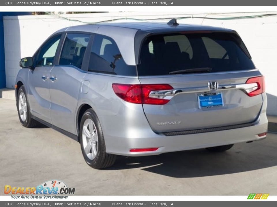 2018 Honda Odyssey EX-L Lunar Silver Metallic / Mocha Photo #2