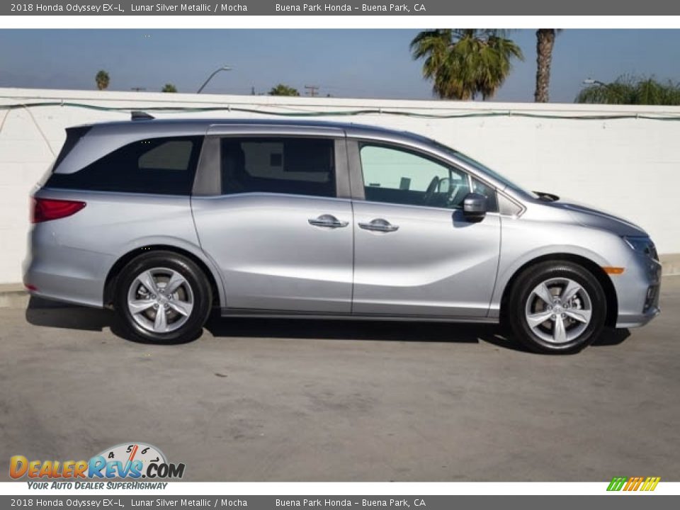 2018 Honda Odyssey EX-L Lunar Silver Metallic / Mocha Photo #5