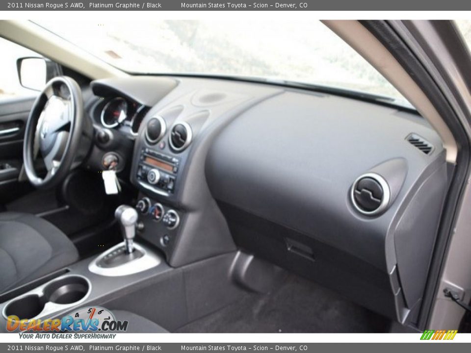 2011 Nissan Rogue S AWD Platinum Graphite / Black Photo #16