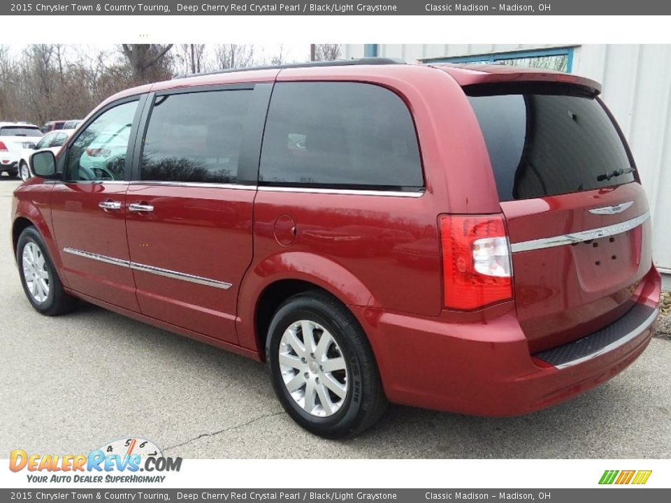 2015 Chrysler Town & Country Touring Deep Cherry Red Crystal Pearl / Black/Light Graystone Photo #6