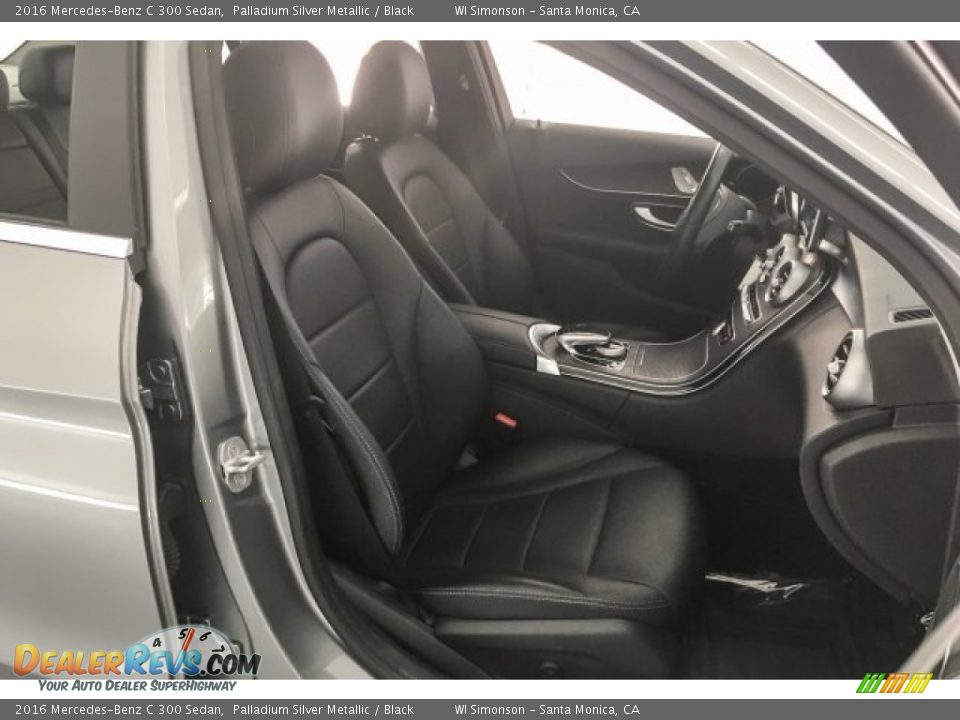 2016 Mercedes-Benz C 300 Sedan Palladium Silver Metallic / Black Photo #6