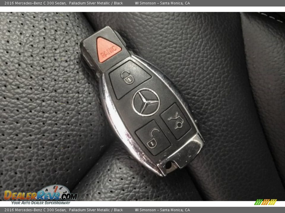2016 Mercedes-Benz C 300 Sedan Palladium Silver Metallic / Black Photo #11