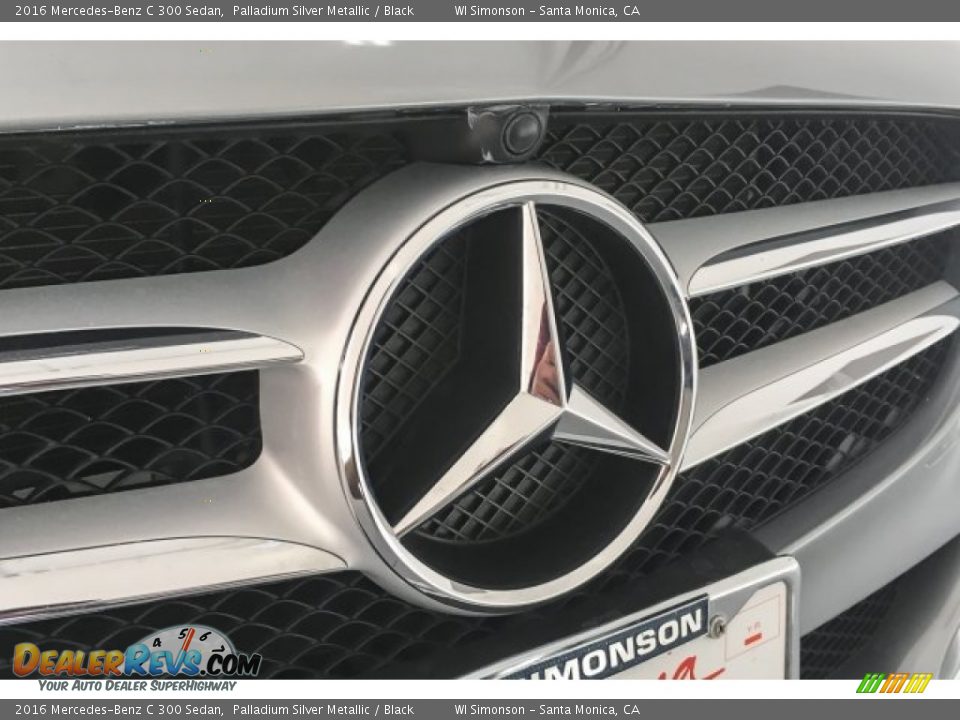 2016 Mercedes-Benz C 300 Sedan Palladium Silver Metallic / Black Photo #33