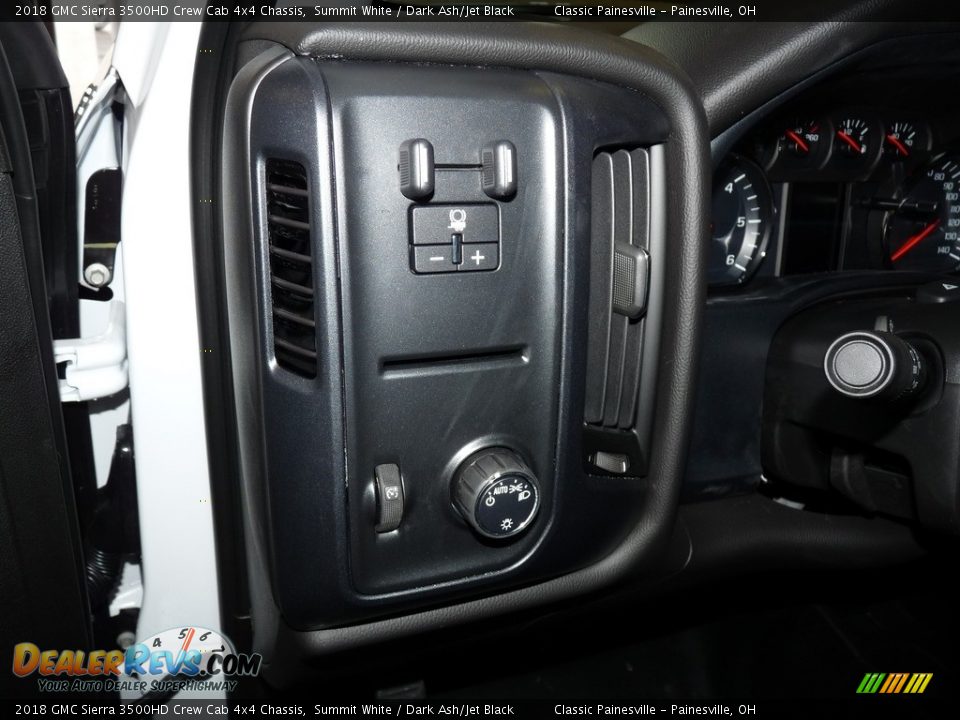 2018 GMC Sierra 3500HD Crew Cab 4x4 Chassis Summit White / Dark Ash/Jet Black Photo #9