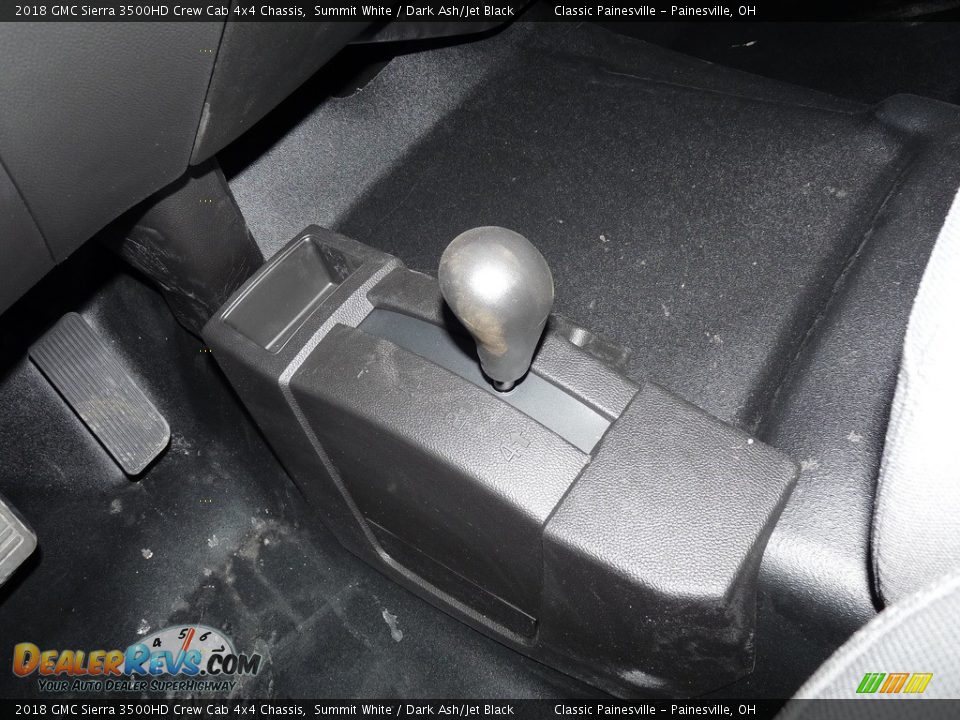 2018 GMC Sierra 3500HD Crew Cab 4x4 Chassis Summit White / Dark Ash/Jet Black Photo #10