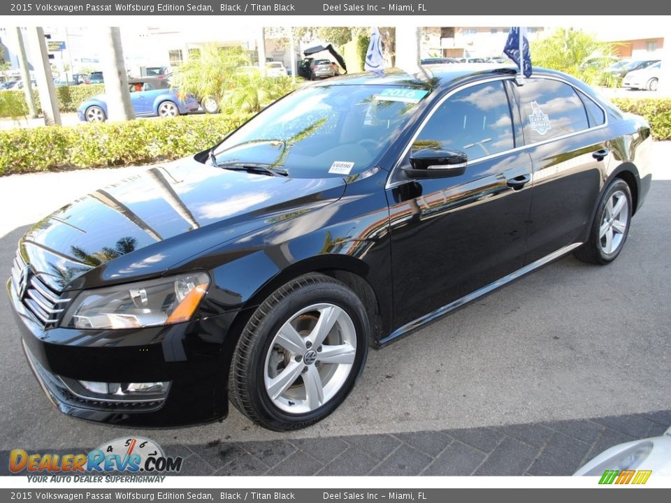 2015 Volkswagen Passat Wolfsburg Edition Sedan Black / Titan Black Photo #5